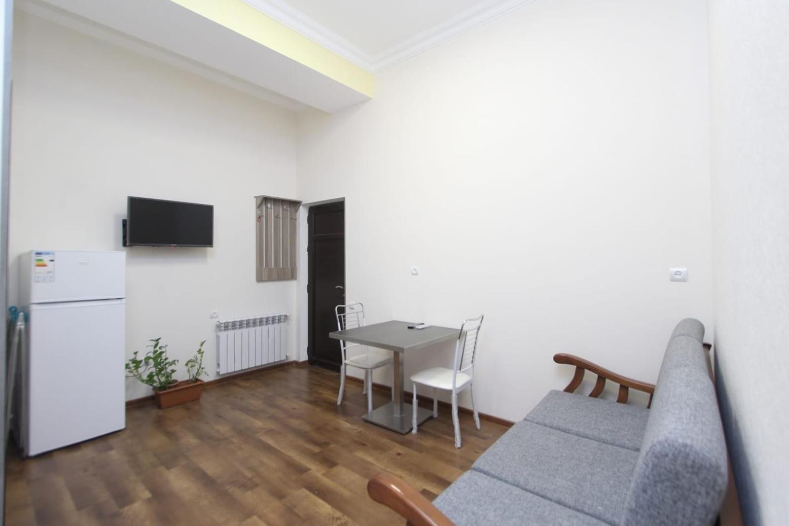 Modern Apartments And Tours Erywań Zewnętrze zdjęcie